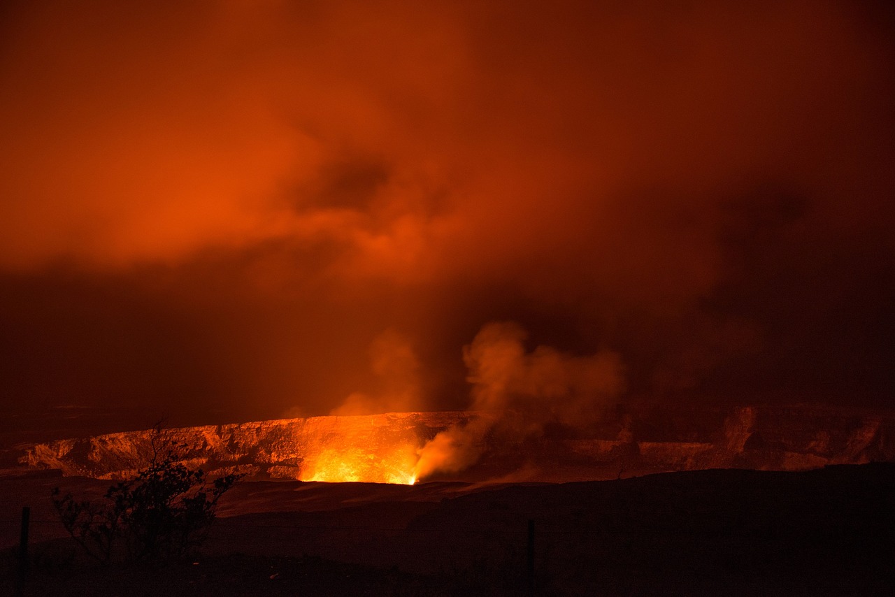 ハワイ島キラウエア火山の噴火 観光 飛行機への影響は 旅行はキャンセルすべき 6 7更新 たびハック